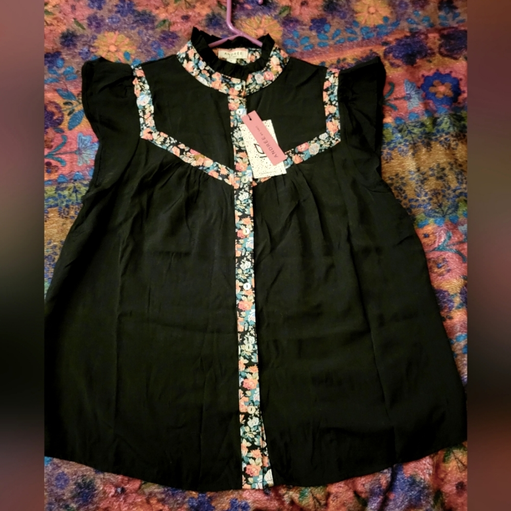 Andree By Unit Blk Button-Up W/ Floral Design, Ru… - image 1